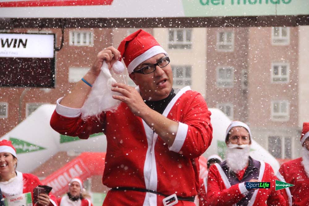 Galería de la Carrera de Papá Noel, entraeda en meta desde el minuto 27 al 37