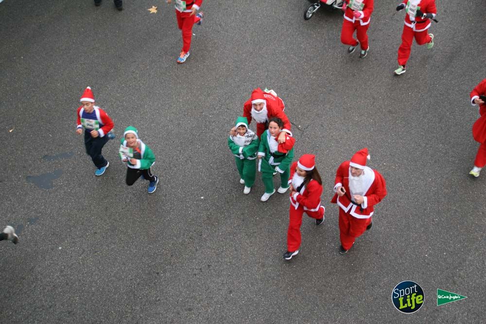 Carrera de Papá Noel, ambiente durante la carrera