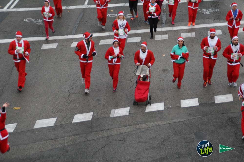 Carrera de Papá Noel, ambiente durante la carrera