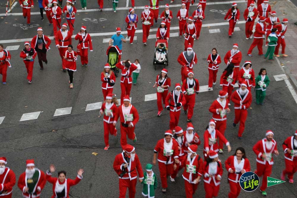 Carrera de Papá Noel, ambiente durante la carrera