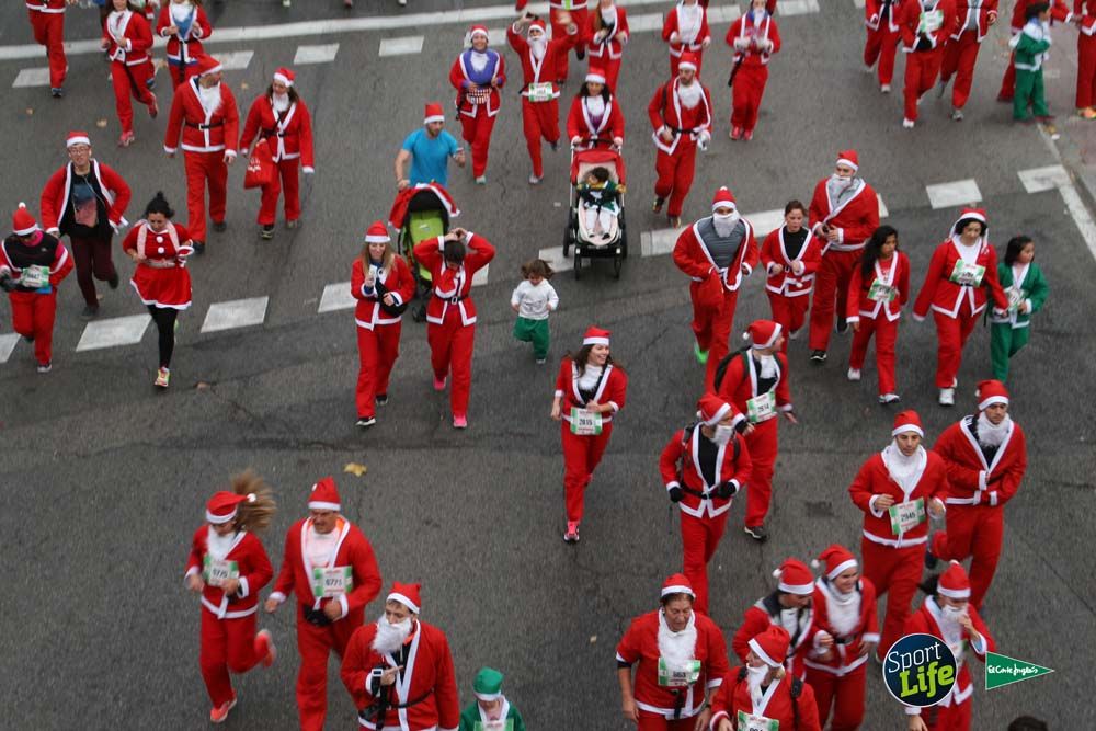 Carrera de Papá Noel, ambiente durante la carrera
