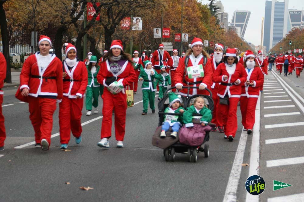 Carrera de Papá Noel, ambiente durante la carrera