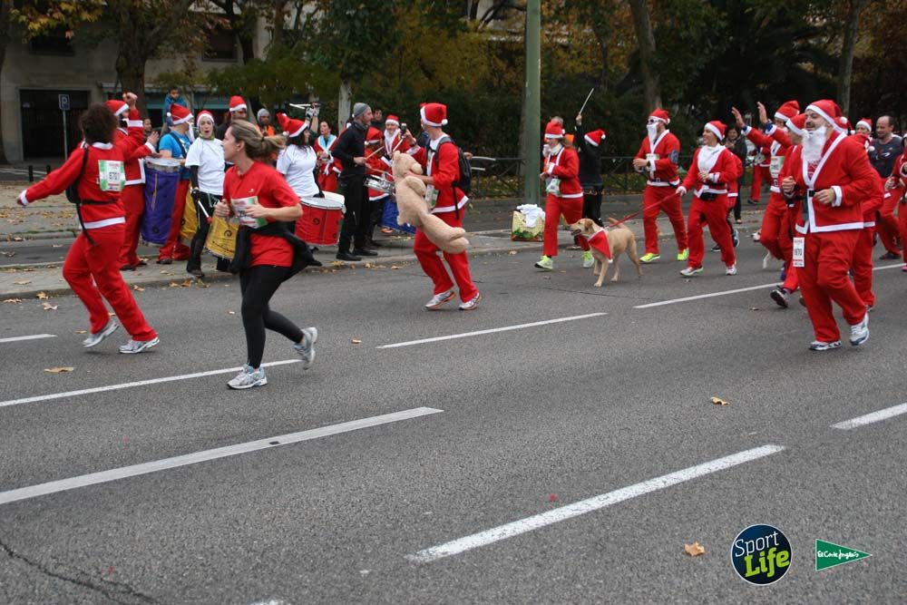 Carrera de Papá Noel, ambiente durante la carrera