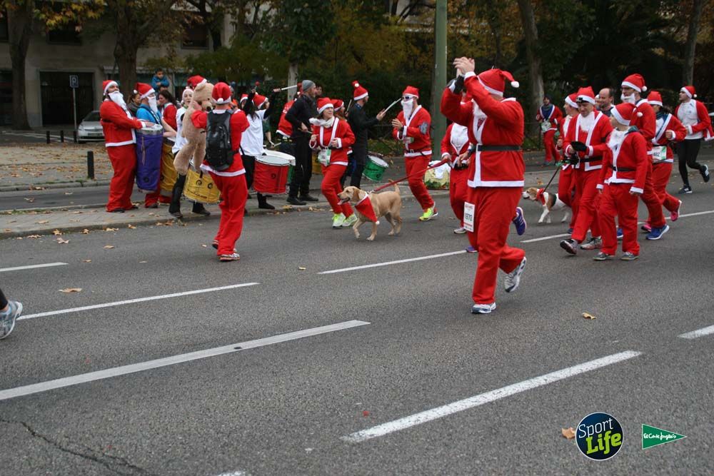 Carrera de Papá Noel, ambiente durante la carrera