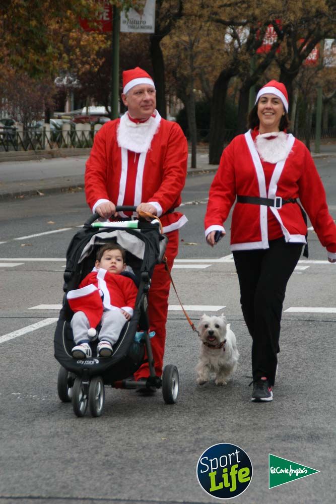 Carrera de Papá Noel, ambiente durante la carrera