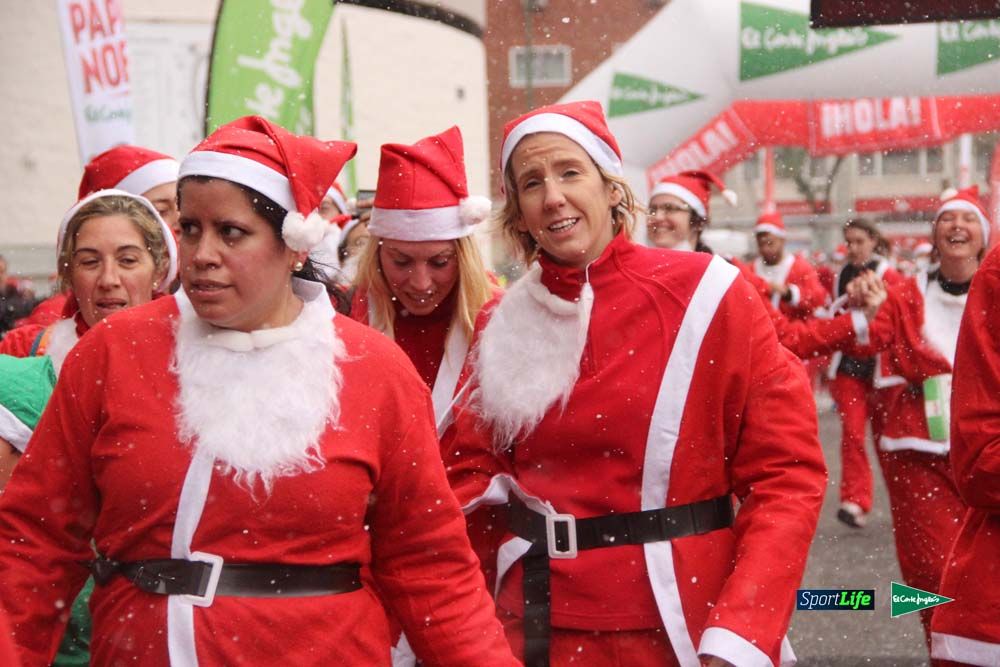 Carrera de Papá Noel, entrada en meta minuto 50 al 56