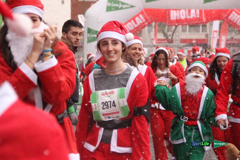 Carrera de Papá Noel, entrada en meta minuto 50 al 56