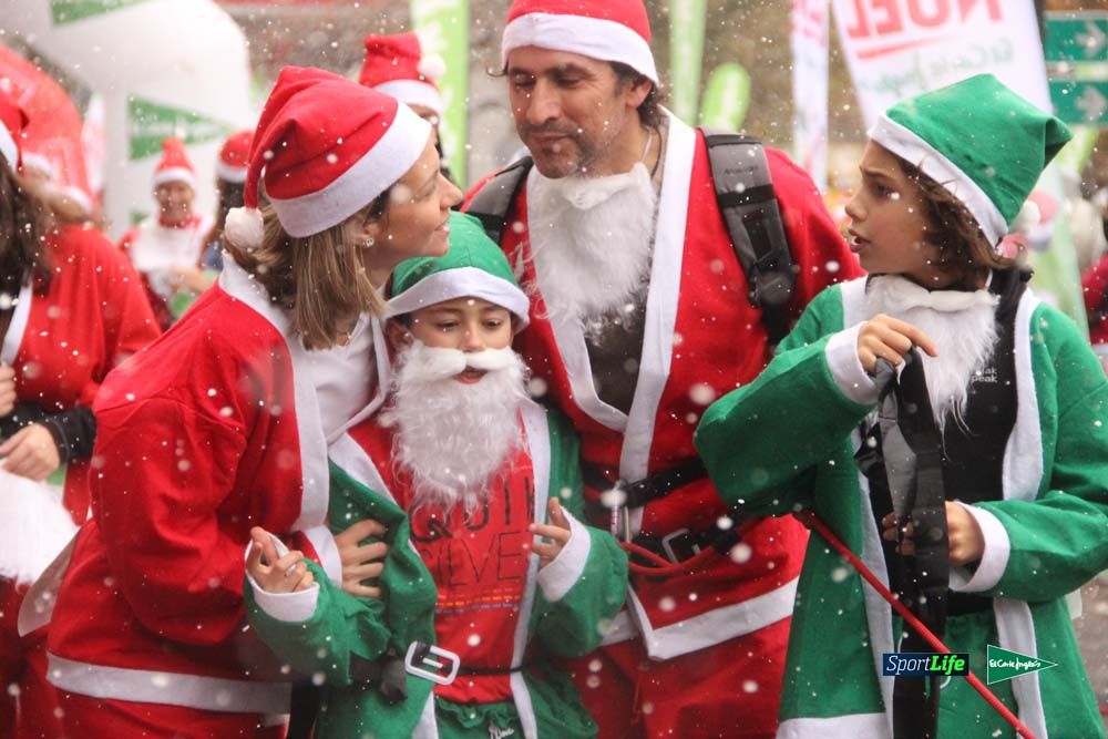Carrera de Papá Noel, entrada en meta minuto 50 al 56