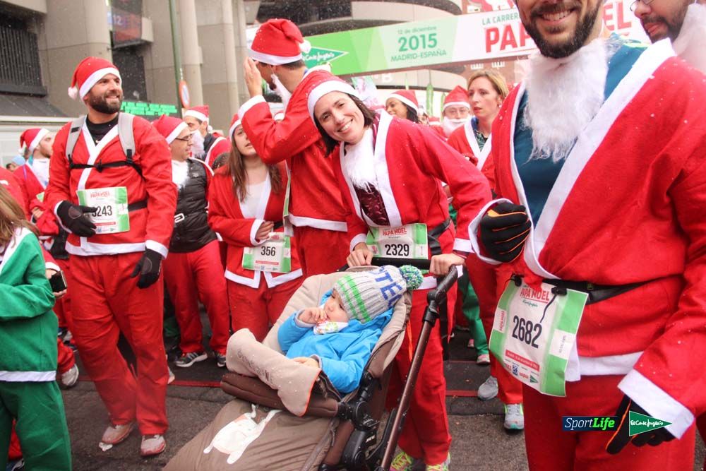 Galería de la Carrera de Papá Noel, entrada en meta del minuto 44 al 50