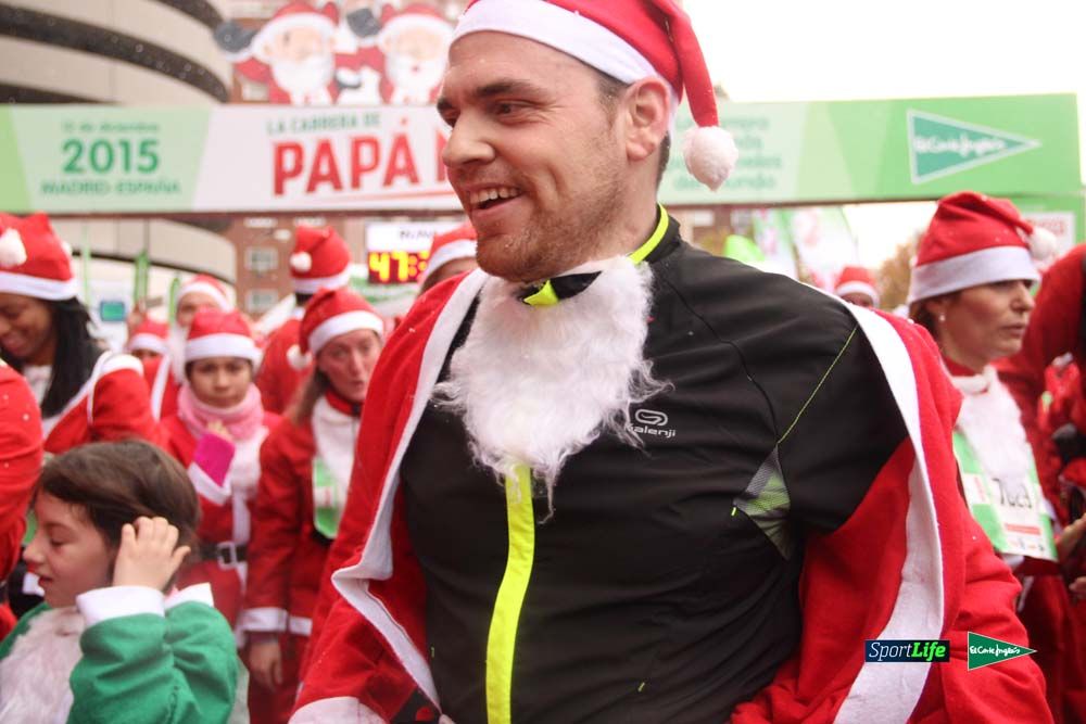 Galería de la Carrera de Papá Noel, entrada en meta del minuto 44 al 50