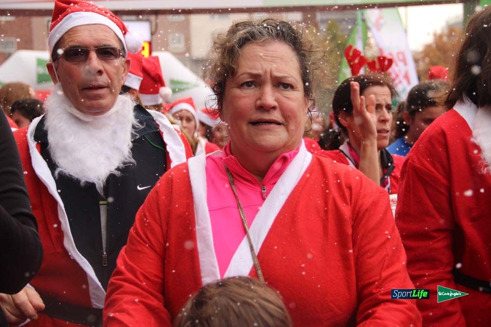 Galería de la Carrera de Papá Noel, entrada en meta del minuto 44 al 50