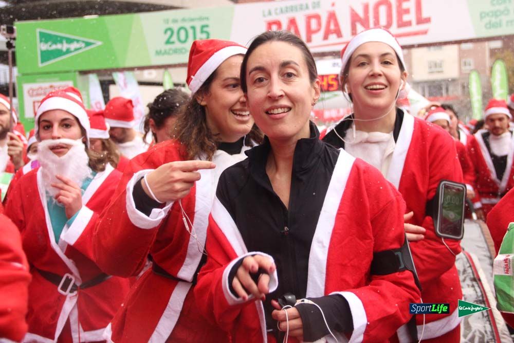 Galería de la Carrera de Papá Noel, entrada en meta del minuto 44 al 50