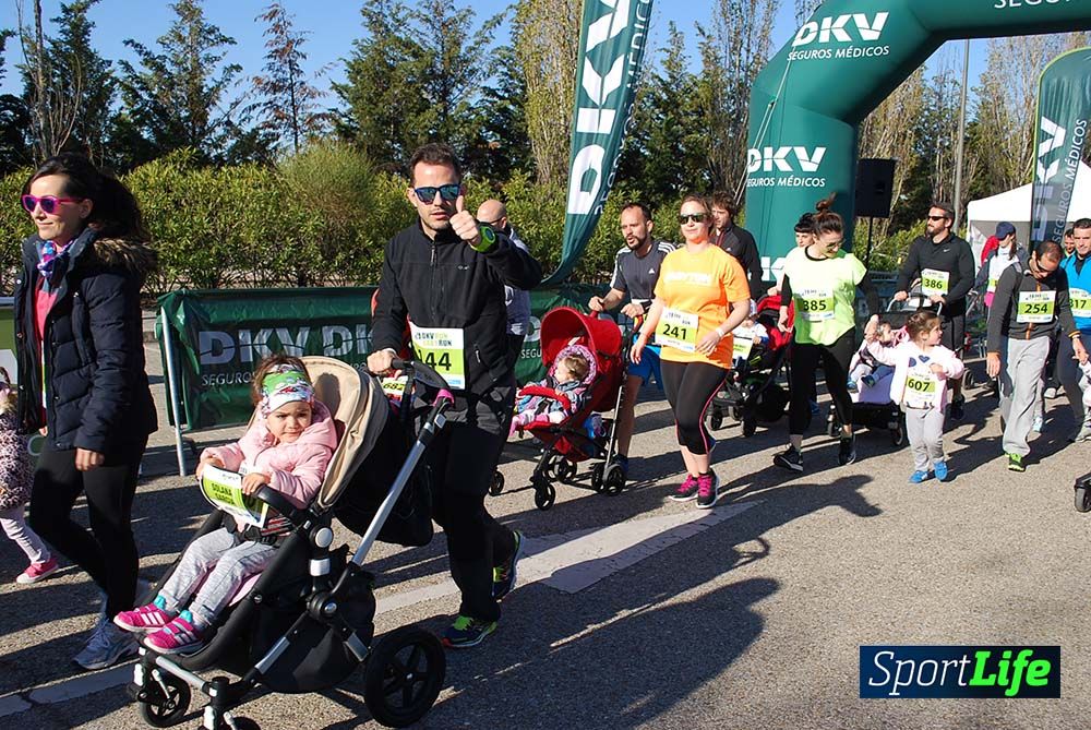 Carrera DKV Run Baby Run salida