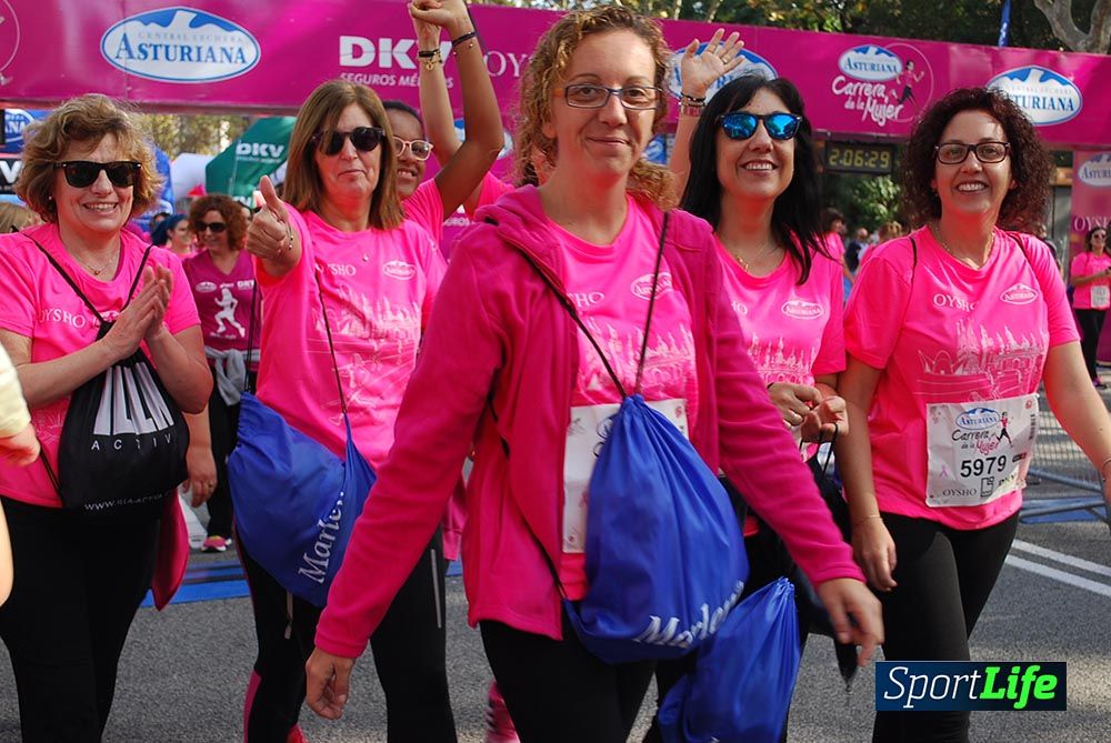 Galería Carrera de la Mujer Barcelona 2015  Arco derecho (2:04 a 2:08)