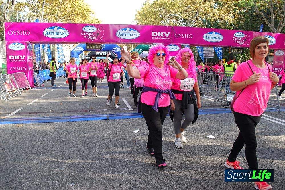 Galería Carrera de la Mujer Barcelona 2015  Arco derecho (2:04 a 2:08)