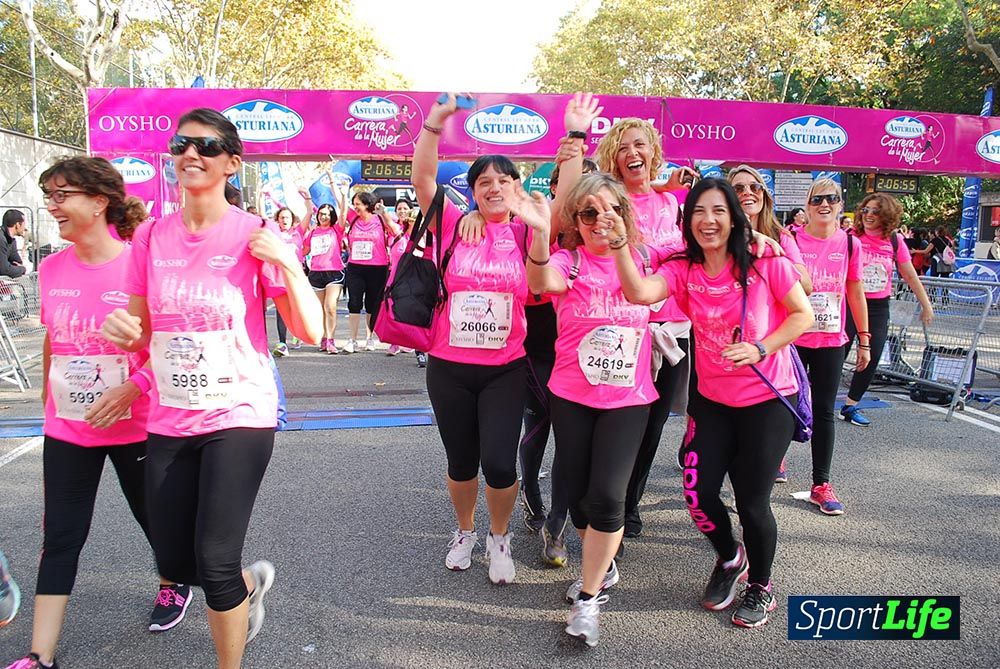Galería Carrera de la Mujer Barcelona 2015  Arco derecho (2:04 a 2:08)