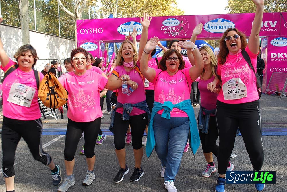 Galería Carrera de la Mujer Barcelona 2015  Arco derecho (2:04 a 2:08)