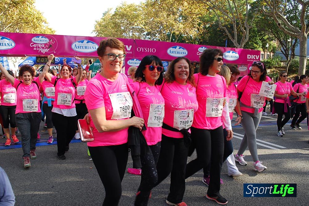 Galería Carrera de la Mujer Barcelona 2015  Arco derecho (2:04 a 2:08)