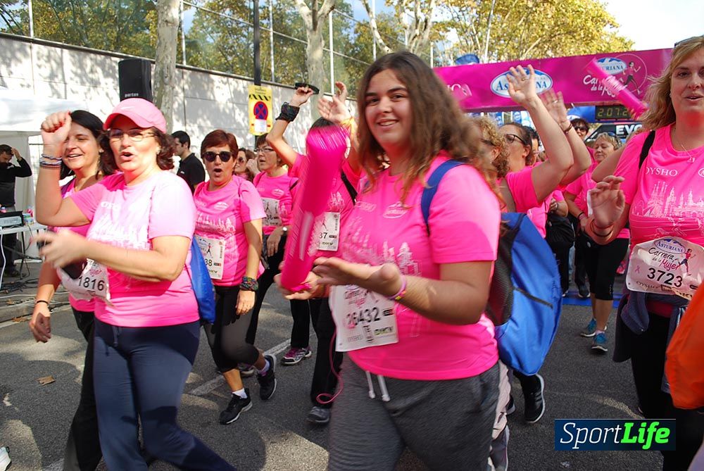 Galería Carrera de la Mujer Barcelona 2015  Arco derecho (2:04 a 2:08)