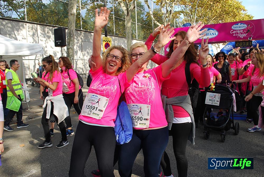 Galería Carrera de la Mujer Barcelona 2015  Arco derecho (2:04 a 2:08)
