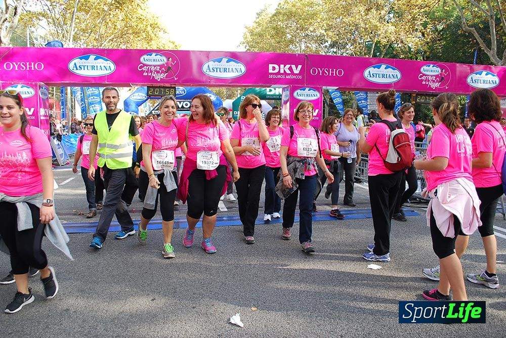 Galería Carrera de la Mujer Barcelona 2015  Arco derecho (2:04 a 2:08)
