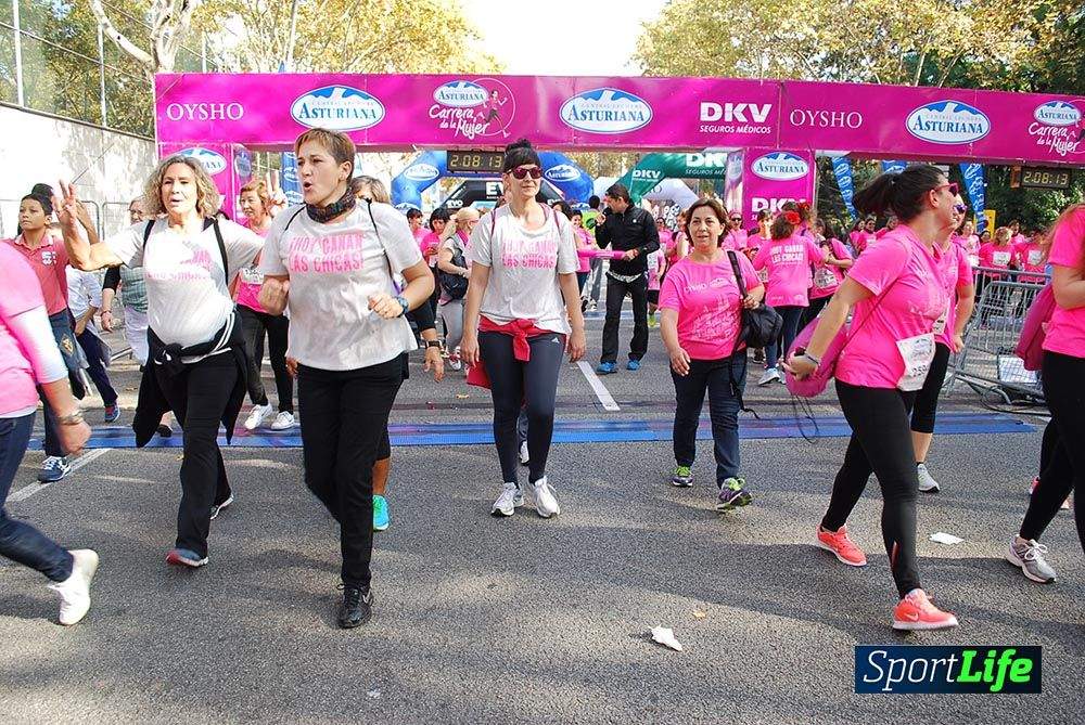 Galería Carrera de la Mujer Barcelona 2015  Arco derecho (2:04 a 2:08)