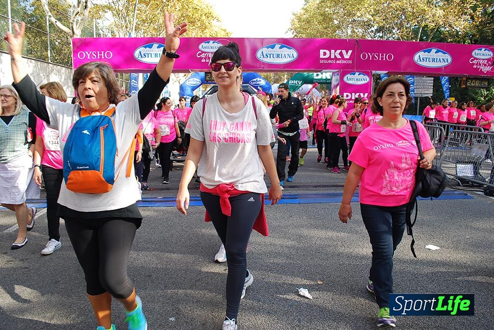 Galería Carrera de la Mujer Barcelona 2015  Arco derecho (2:04 a 2:08)