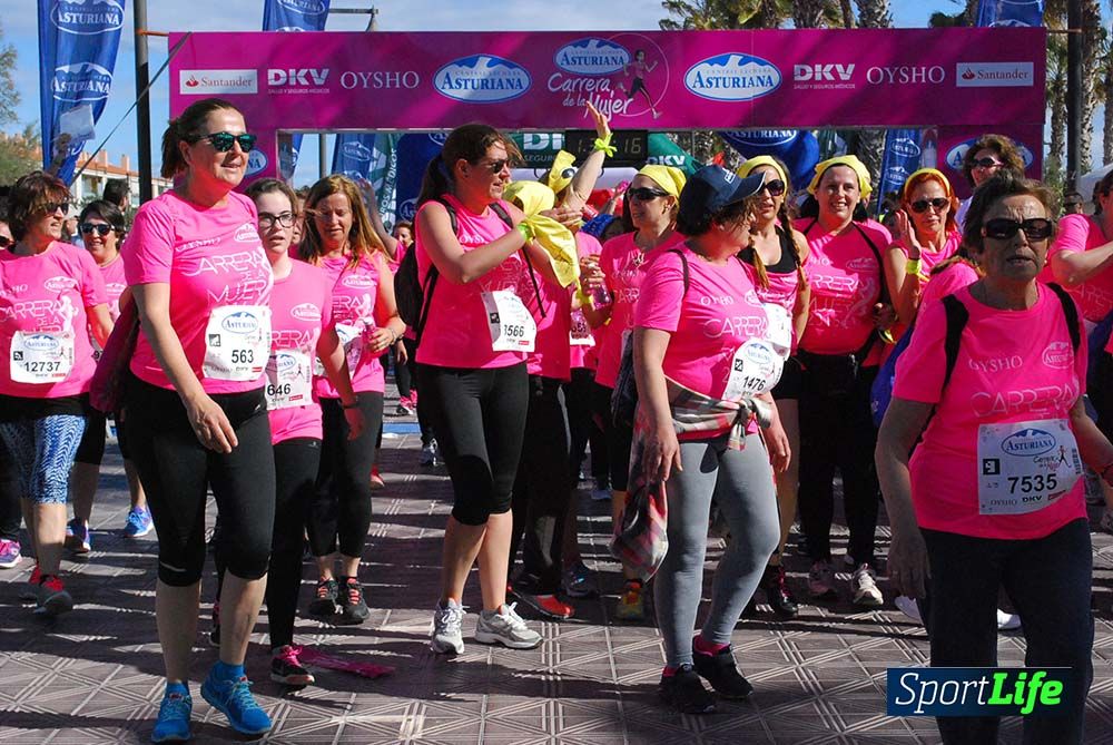 Carrera de la Mujer Valencia 2016: meta (de 01:32 a 01:41)