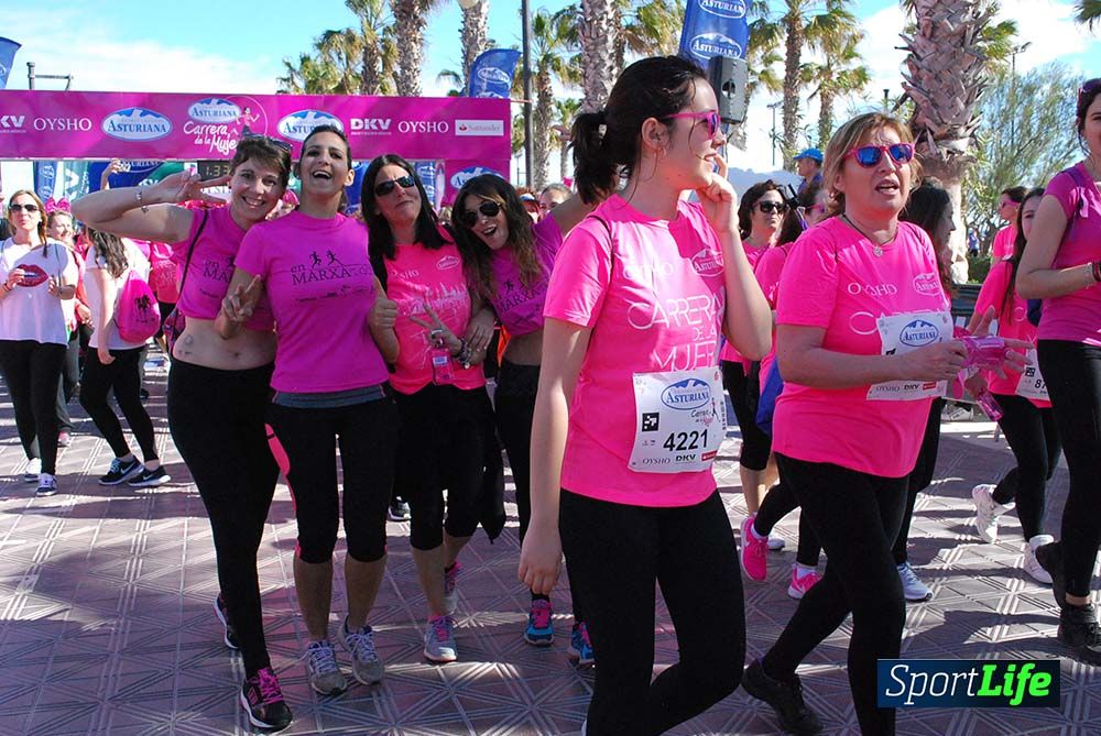 Carrera de la Mujer Valencia 2016: meta (de 01:32 a 01:41)