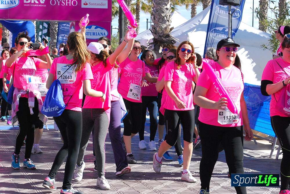 Carrera de la Mujer Valencia 2016: meta (de 01:32 a 01:41)