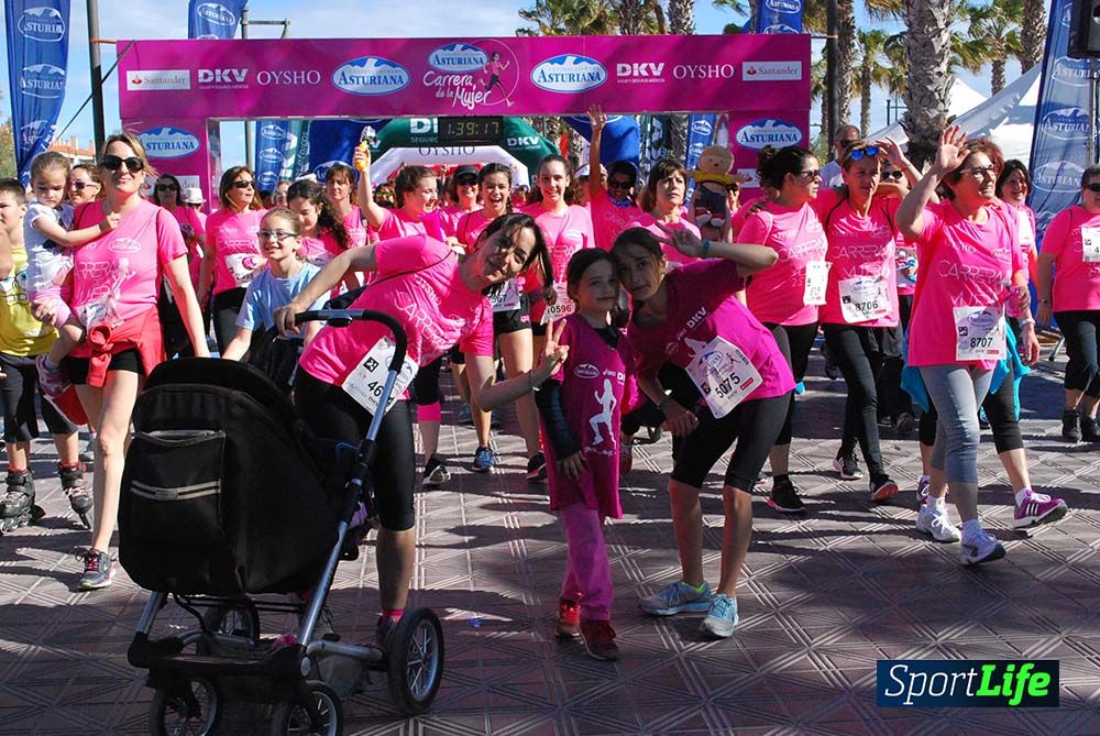 Carrera de la Mujer Valencia 2016: meta (de 01:32 a 01:41)
