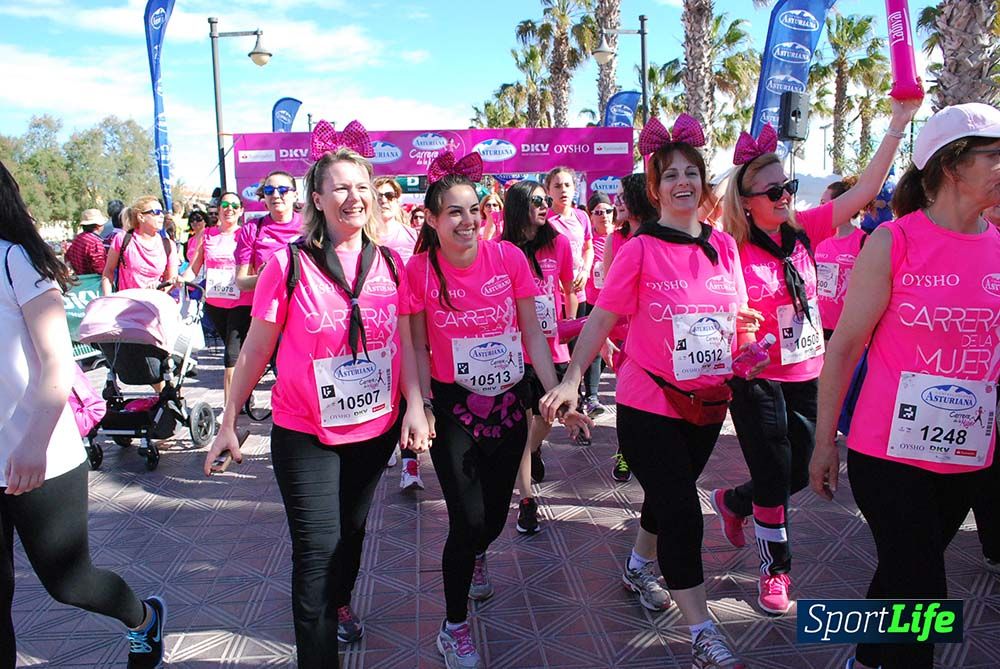 Carrera de la Mujer Valencia 2016: meta (de 01:32 a 01:41)