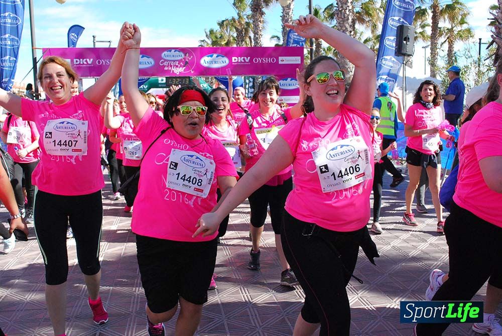 Carrera de la Mujer Valencia 2016: meta (de 01:32 a 01:41)