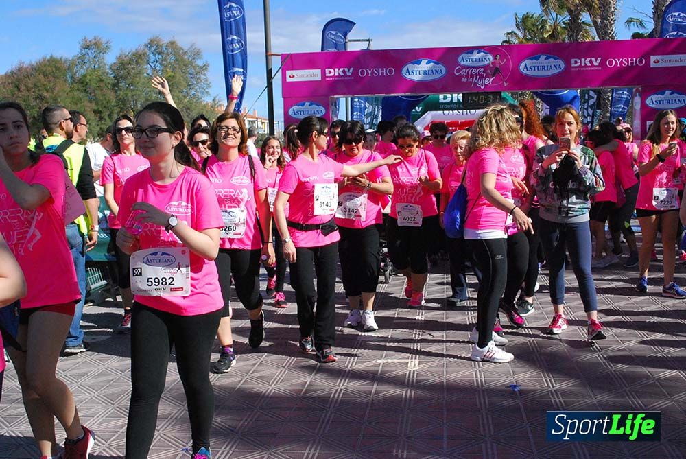 Carrera de la Mujer Valencia 2016: meta (de 01:32 a 01:41)