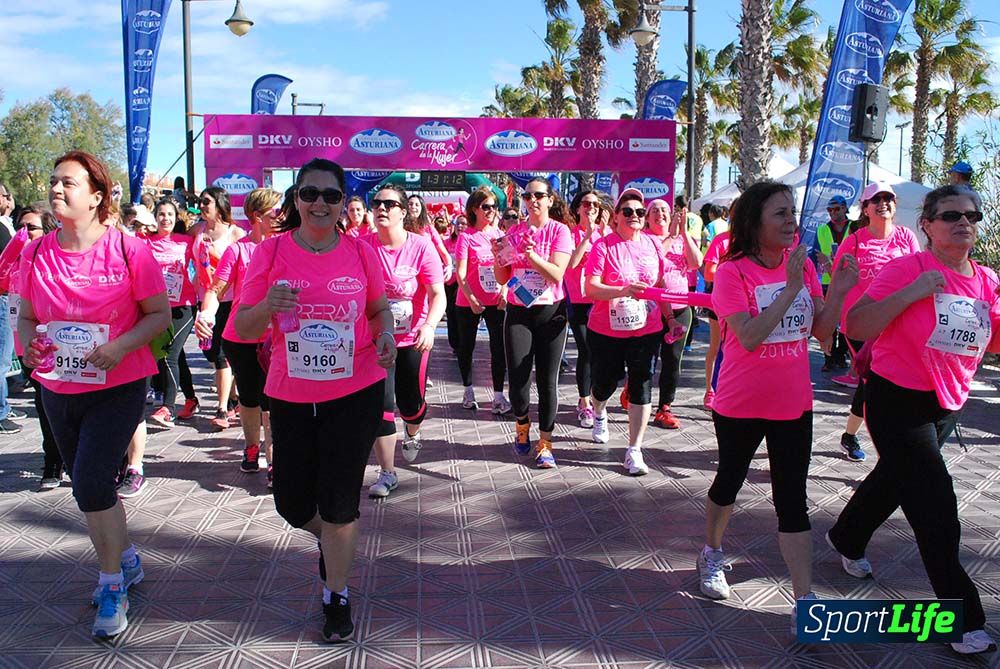 Carrera de la Mujer Valencia 2016: meta (de 01:32 a 01:41)