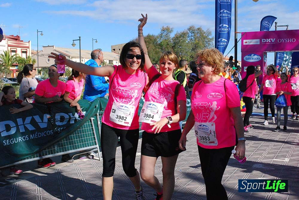 Carrera de la Mujer Valencia 2016: meta (de 01:32 a 01:41)