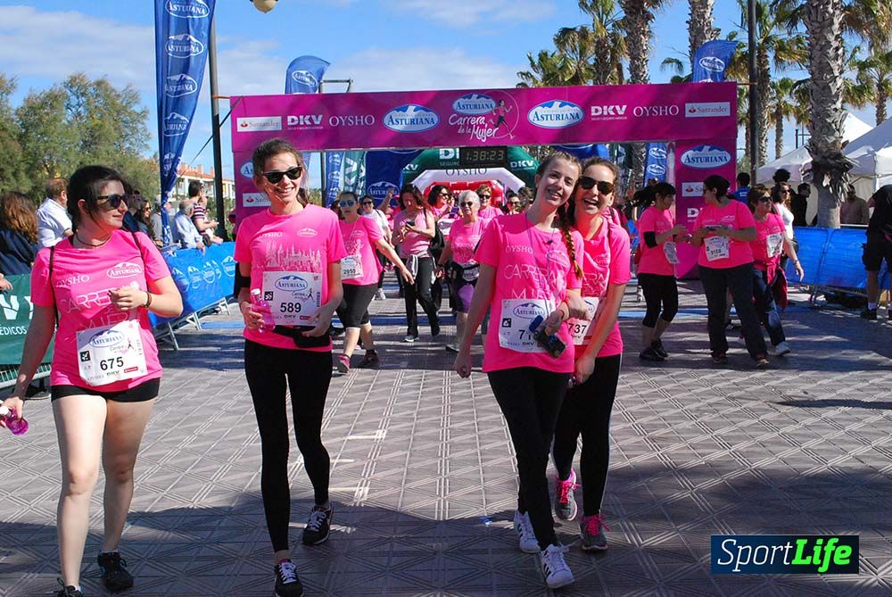 Carrera de la Mujer Valencia 2016: meta (de 01:32 a 01:41)