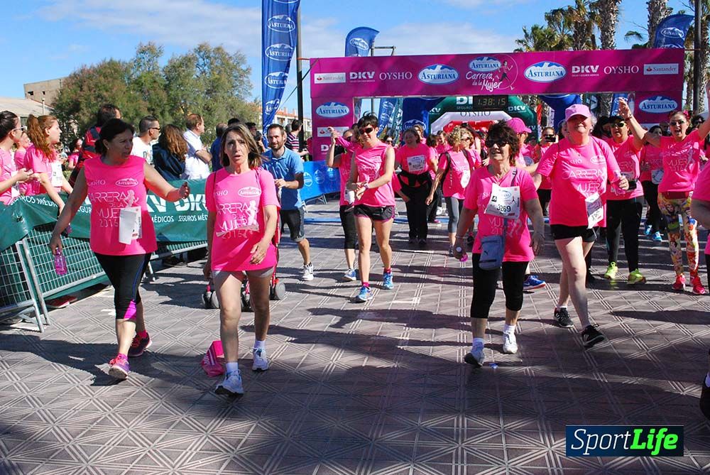 Carrera de la Mujer Valencia 2016: meta (de 01:32 a 01:41)