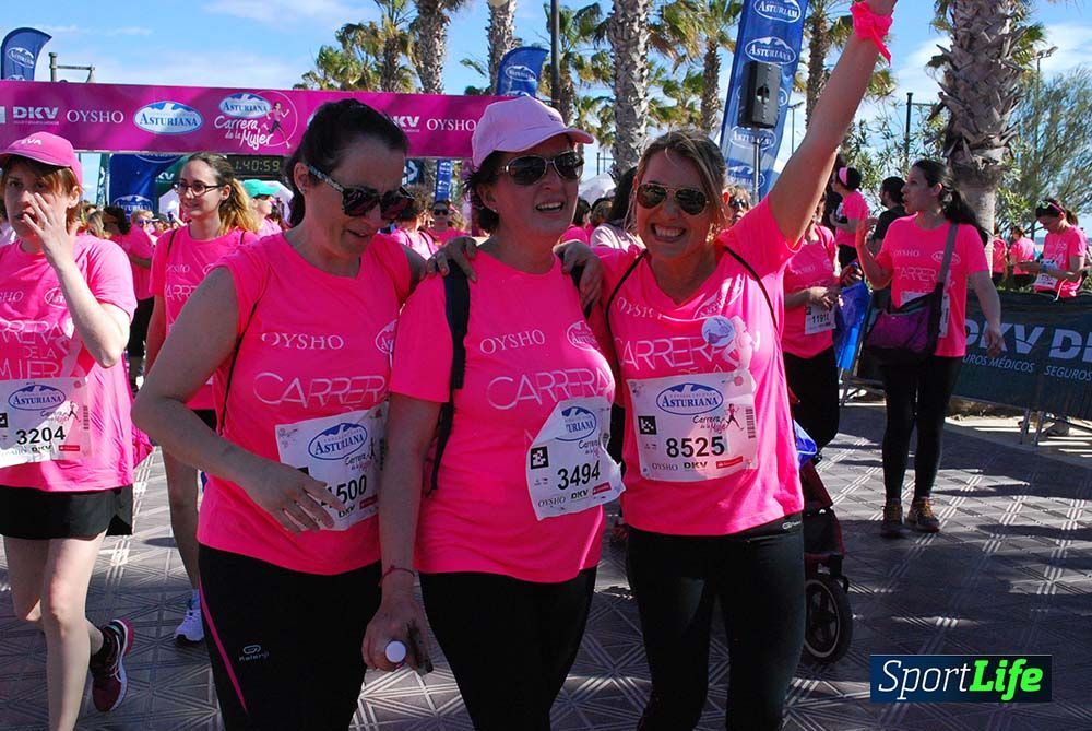 Carrera de la Mujer Valencia 2016: meta (de 01:32 a 01:41)