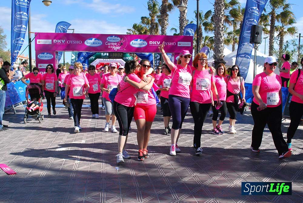 Carrera de la Mujer Valencia 2016: meta (de 01:32 a 01:41)