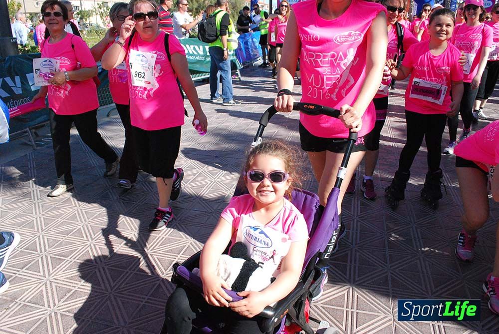 Carrera de la Mujer Valencia 2016: meta (de 01:32 a 01:41)