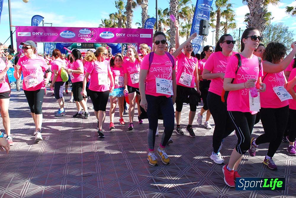 Carrera de la Mujer Valencia 2016: meta (de 01:32 a 01:41)