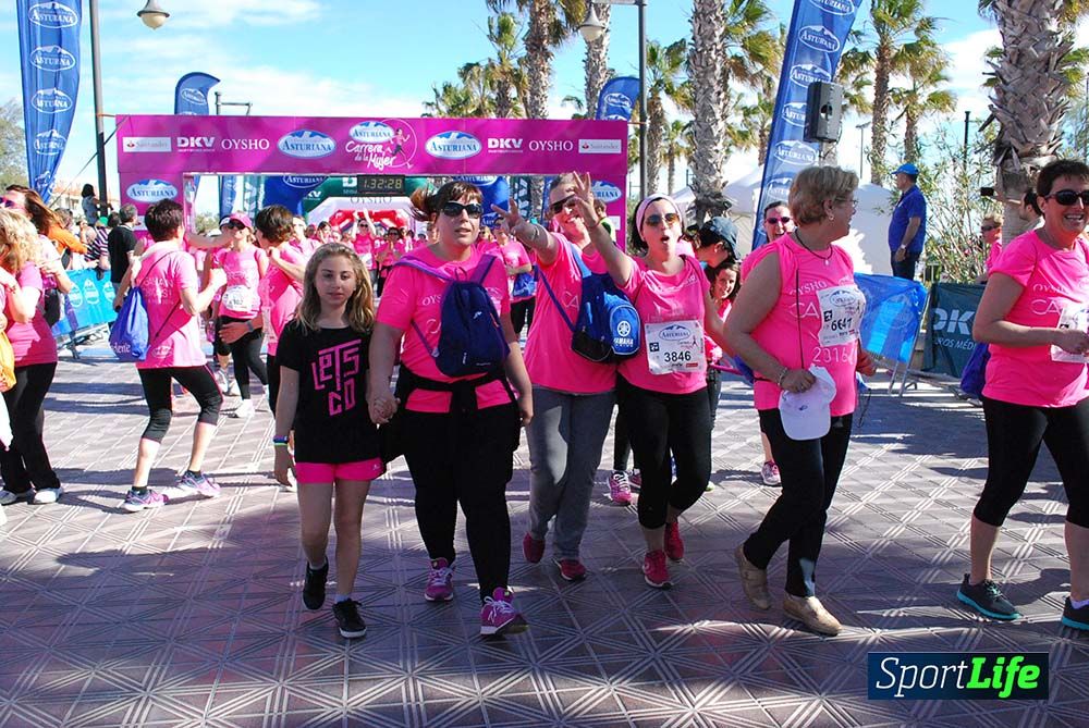 Carrera de la Mujer Valencia 2016: meta (de 01:32 a 01:41)
