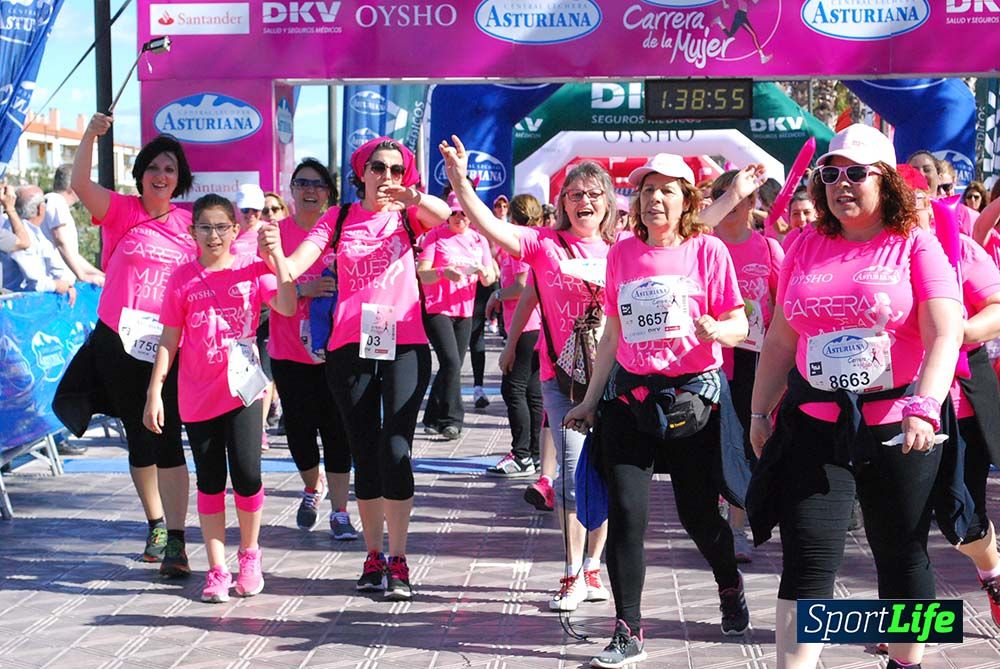 Carrera de la Mujer Valencia 2016: meta (de 01:32 a 01:41)