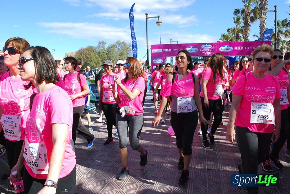Carrera de la Mujer Valencia 2016: meta (de 01:32 a 01:41)