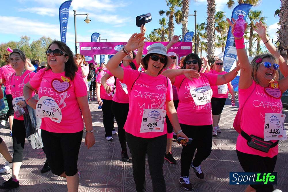 Carrera de la Mujer Valencia 2016: meta (de 01:32 a 01:41)