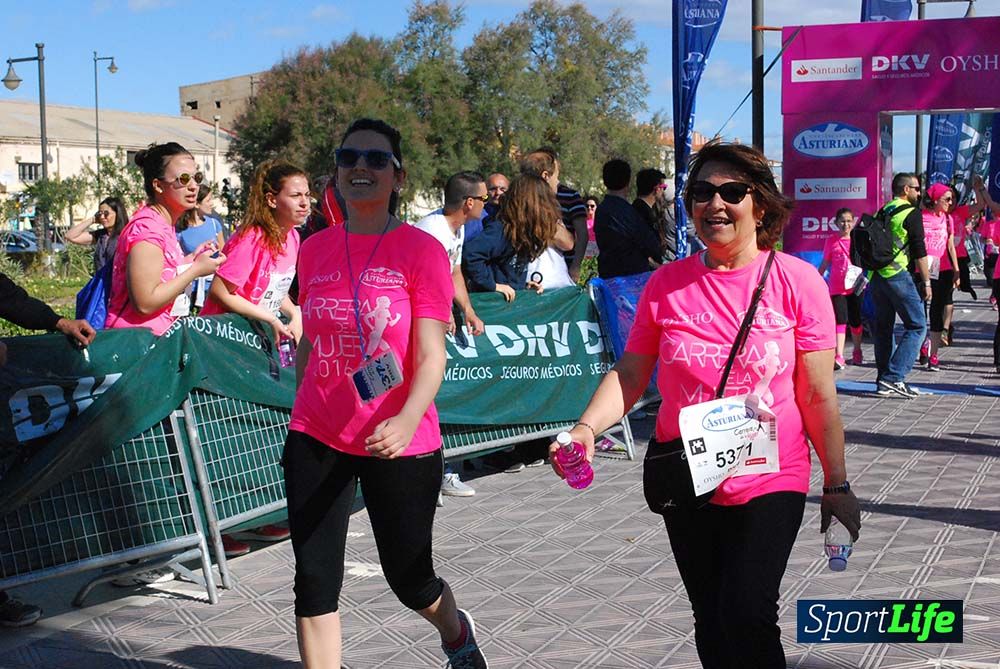 Carrera de la Mujer Valencia 2016: meta (de 01:32 a 01:41)