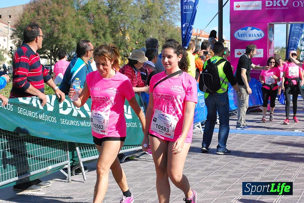 Carrera de la Mujer Valencia 2016: meta (de 01:32 a 01:41)