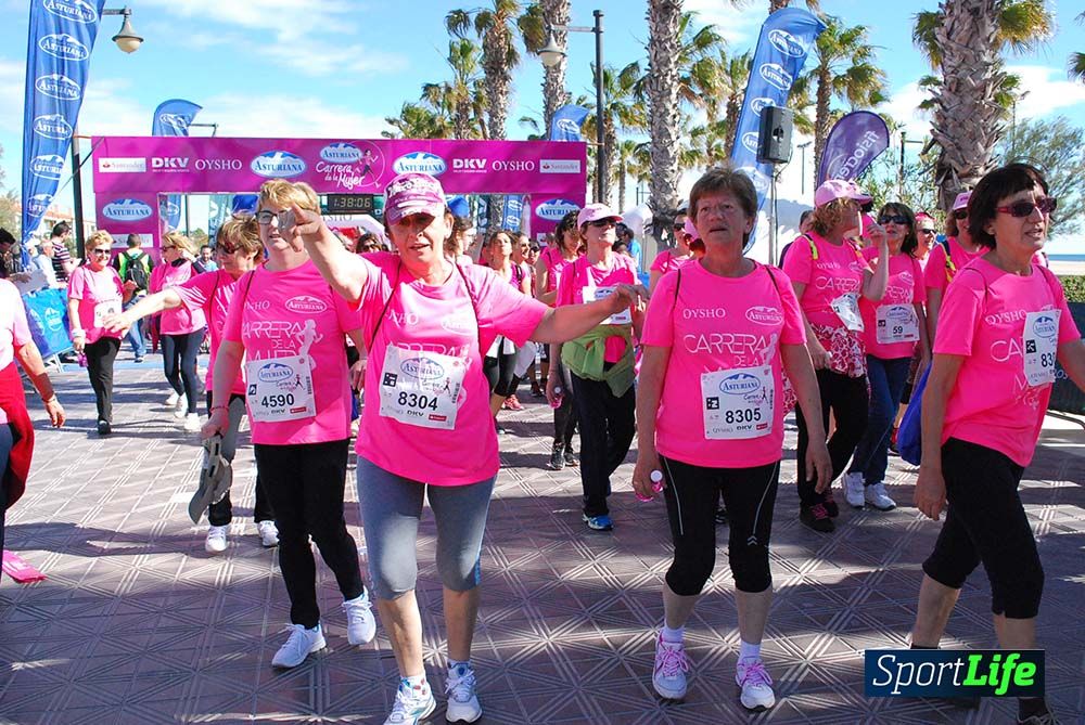 Carrera de la Mujer Valencia 2016: meta (de 01:32 a 01:41)