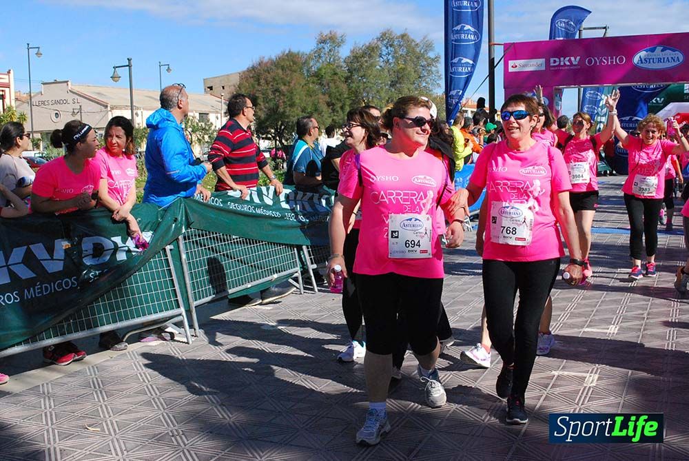 Carrera de la Mujer Valencia 2016: meta (de 01:32 a 01:41)
